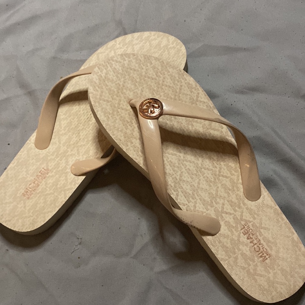 Sandals - Picture 3 of 3